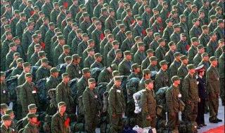 在校大学生 在校大学生