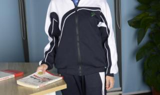 中学生校服 中学生校服