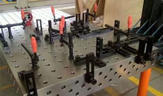 三维柔性焊接平台 三维柔性焊接平台